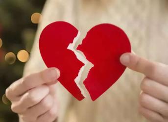 香港離婚證公證用于國內(nèi)再婚要怎么找律師辦理加章轉(zhuǎn)遞手續(xù)呢？