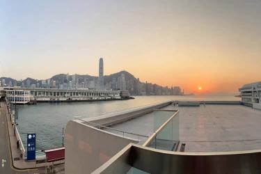 在內(nèi)地出生又改過名字的香港居民要如何辦理中英文出生公證書呢？