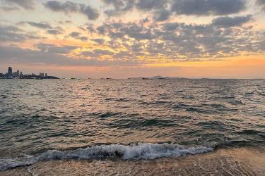 香港人要放棄繼承父母在內(nèi)地遺產(chǎn)所需的聲明書(shū)公證最新辦理說(shuō)明