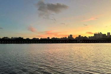 香港無(wú)限公司要在內(nèi)地法院訴訟怎么辦理授權(quán)委托書公證？