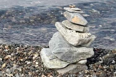 多名香港子女怎么同時(shí)辦理一份放棄繼承遺產(chǎn)聲明書公證并加蓋轉(zhuǎn)遞章呢？