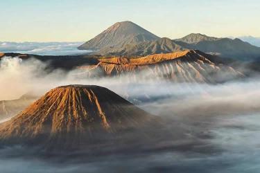 香港人要在德國結(jié)婚怎么在內(nèi)地辦理中德語出生公證附加證明書呢？