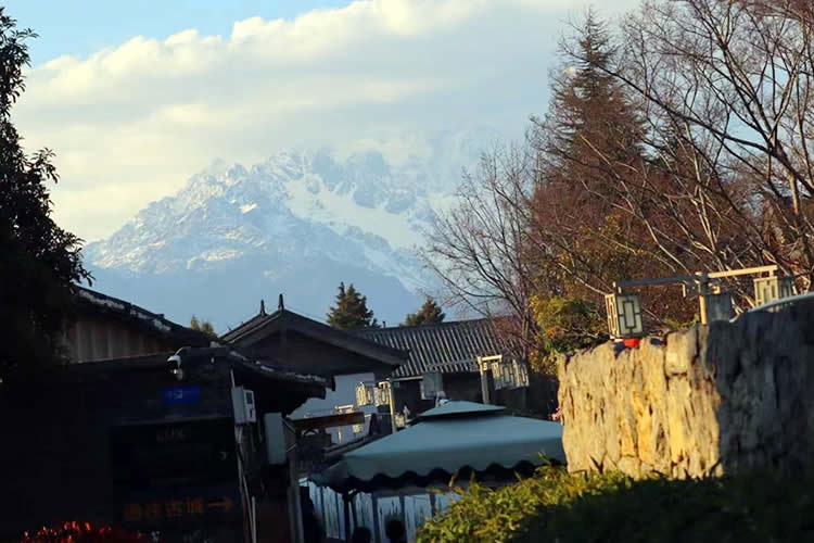 父母都是內(nèi)地人的香港居民怎么辦理出生公證書(shū)用于移民加拿大？